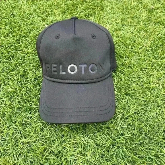 Peloton Black Hat Adjustable - Picture 1 of 3